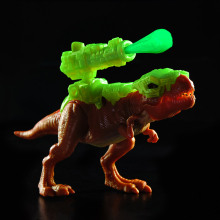                             Dino strike svítící ve tmě                        
