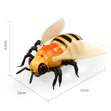                             Včela obří RC na dálkové ovládání 13x11 cm                        