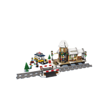                             LEGO® Creator 10259 Nádraží v zasněžené vesnici                        