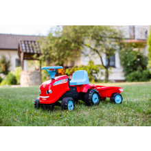                             Odstrkovadlo - traktor Go Farm červené s volantem a valníkem                        