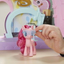                             My Little Pony Hrací set s Pinkie Pie 2v1                        