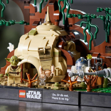                             LEGO® Star Wars™ Jediský trénink na planetě Dagobah™ – diorama                        