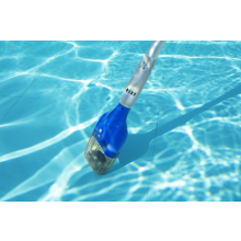                             Akumulátorový bazénový vysavač Flowclear AquaTech                        