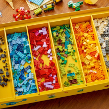                             LEGO® Classic 11020 Stavíme společně                        
