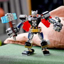                             LEGO® Super Heroes 76169 Thor v obrněném robotu                        