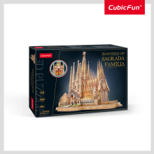                             Puzzle 3D 696 dílků Sagrada Familia                        