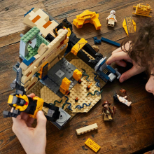                             LEGO® Indiana Jones 77013 Útěk ze ztracené hrobky                        
