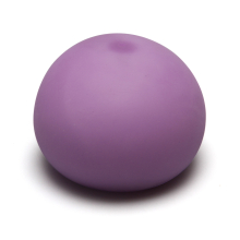                             Antistresový míček 11 cm - svítící ve tmě                        