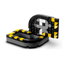                             LEGO® DOTS 41811 Doplňky na stůl – Bradavice                        