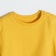                             Basic tričko s krátkým rukávem- žluté                        