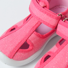                             Sandály na suchý zip- růžové                        