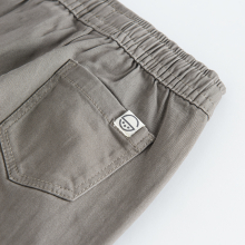                             Volnočasové kalhoty- šedé                        