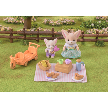                             Fenci jedou na piknik                        