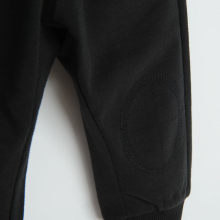                             Bavlněné sportovní kalhoty- černé                        