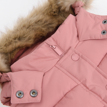                             Prošívaná zimní bunda s kapucí- růžová                        