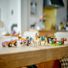                             LEGO® Friends 42634 Přívěs s koněm a poníkem                        