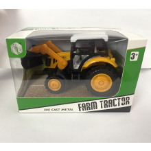                             Traktor                        