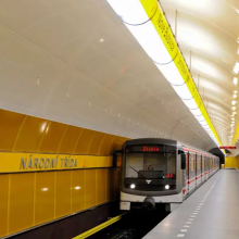                             Pražské  Metro  - kovová souprava 16 cm                        