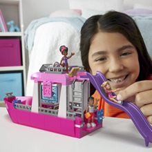                             Mega construx Barbie Malibu loď snů                        