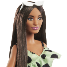                             Barbie modelka - limetkové šaty s puntíky                        