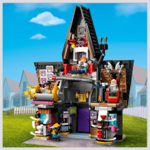                             LEGO® Mimoni 75583 Mimoni a Gruův rodinný dům                        