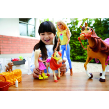                             Barbie herní set s koníky                        