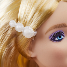                             Barbie narozeninová                        