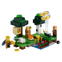                             Lego 21165 Minecraft Včelí farma                        