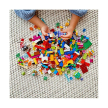                             LEGO® 11013 Průhledné kreativní kostky                        