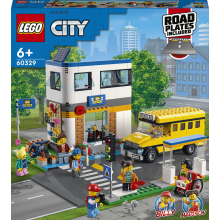                             LEGO® City 60329 Školní den                        