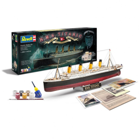 Gift-Set 05715 - R.M.S. Titanic - 100th anniversary edition