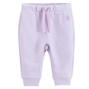 Jednobarevné teplákové kalhoty -světle fialové