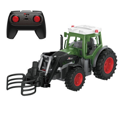 RC traktor s kleštěmi na balíky 2.4 GHz 1:24