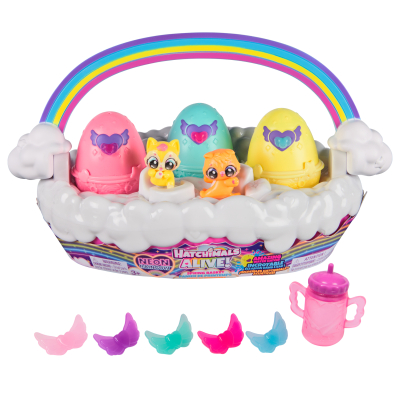 Hatchimals figurky s doplňky z duhového obláčku