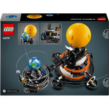                             LEGO® Technic 42179 Planeta Země a Měsíc na oběžné dráze                        